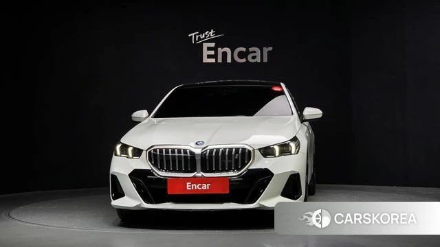 BMW i5 (G60) id 4222990 из Кореи 23