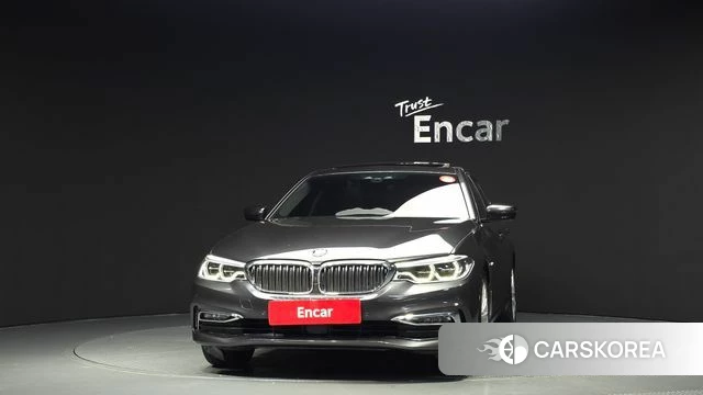 BMW 5 Series (G30) id 4385127 из Кореи 23