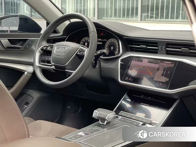 Audi A7L id 4278642 из Китая 10