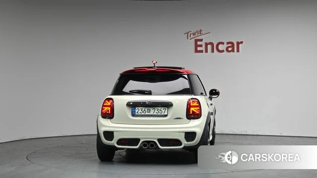 Mini Cooper S id 3866196 из Кореи 13