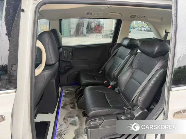 Honda Odyssey 2021 Белый из Китая, фото 3