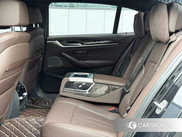 BMW 5 series id 4298076 из Китая 8