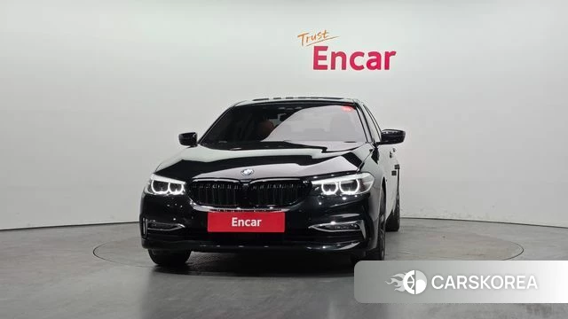 BMW 5 Series (G30) id 3955819 из Кореи 13