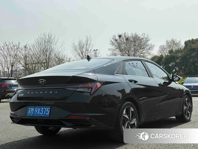 Hyundai Elantra 2022 Черный из Китая, фото 3