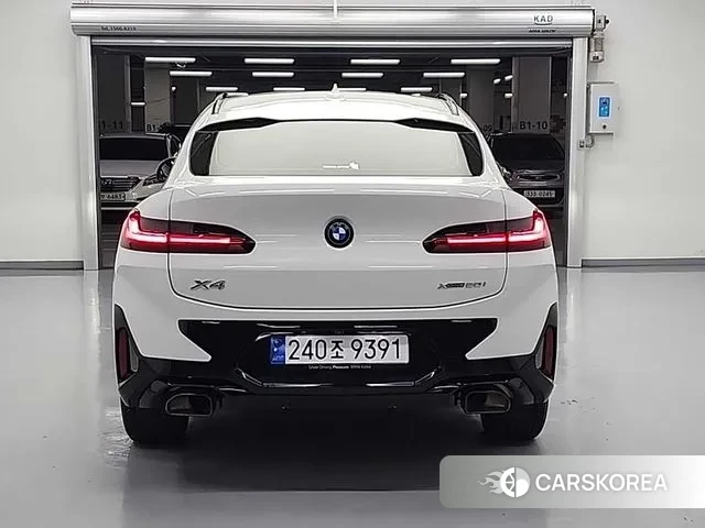 BMW X4 (G02) 2023 Белый из Кореи, фото 3