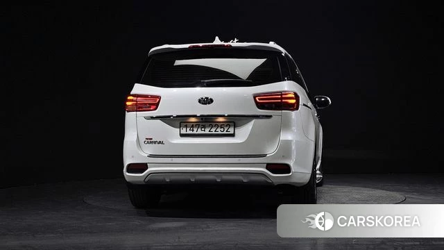 Kia The New Carnival id 3905082 из Кореи 13