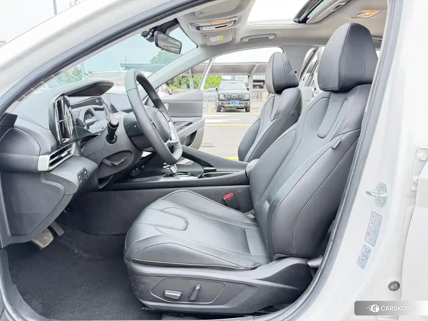 Hyundai Elantra id 4634748 из Китая 14