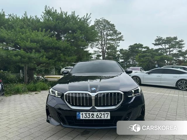 BMW 5 Series (G60) id 4607315 из Кореи 10