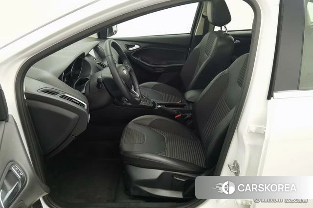 Ford Fox id 3857288 из Китая 17