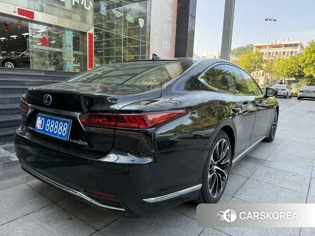 Lexus LS 2022 Черный из Китая, фото 4