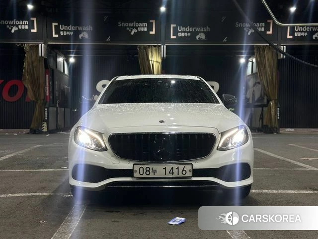 Mercedes-Benz E-Class W213 2018 Белый из Кореи, фото 3