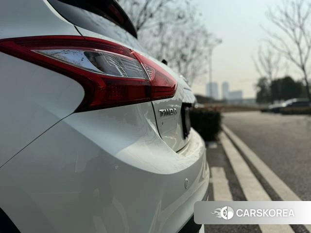 Nissan TIIDA id 4254584 из Китая 17