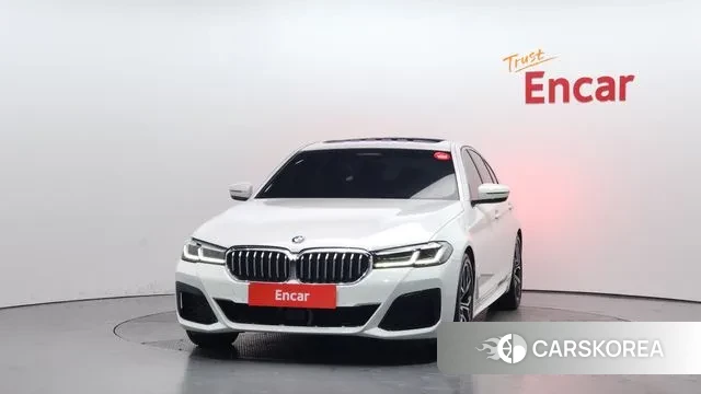 BMW 5 Series (G30) id 3479123 из Кореи 13