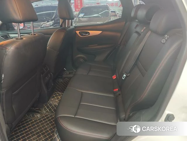 Nissan Qashqai 2022 Белый из Китая, фото 3