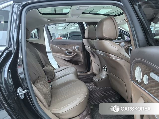 Mercedes-Benz E-class id 4271305 из Китая 8