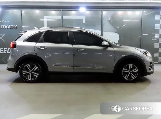 Kia The New Niro id 3502094 из Кореи 13