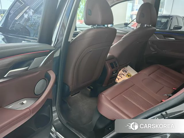 BMW X3 id 4334833 из Китая 9