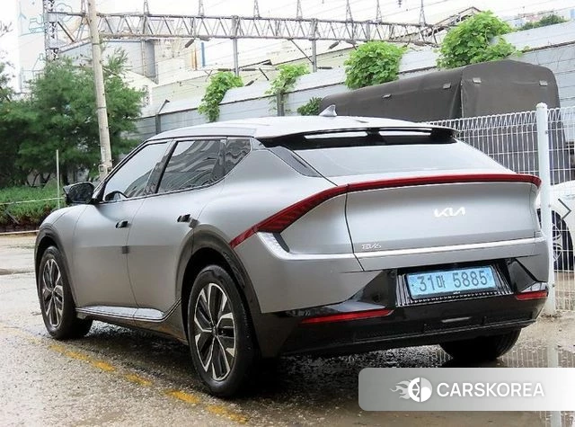 Kia EV6 2022 Серый из Кореи, фото 3