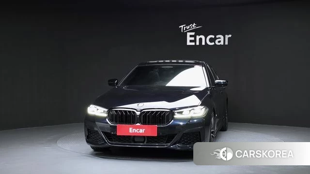 BMW 5 Series (G30) id 4540657 из Кореи 13
