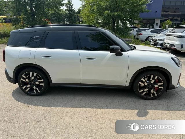 Mini Cooper S Countryman 3rd Generation 2026 Белый из Кореи, фото 3