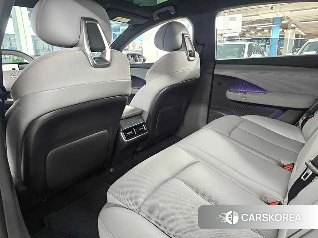 Nissan N7 2025 Серебристо-серый из Китая, фото 3