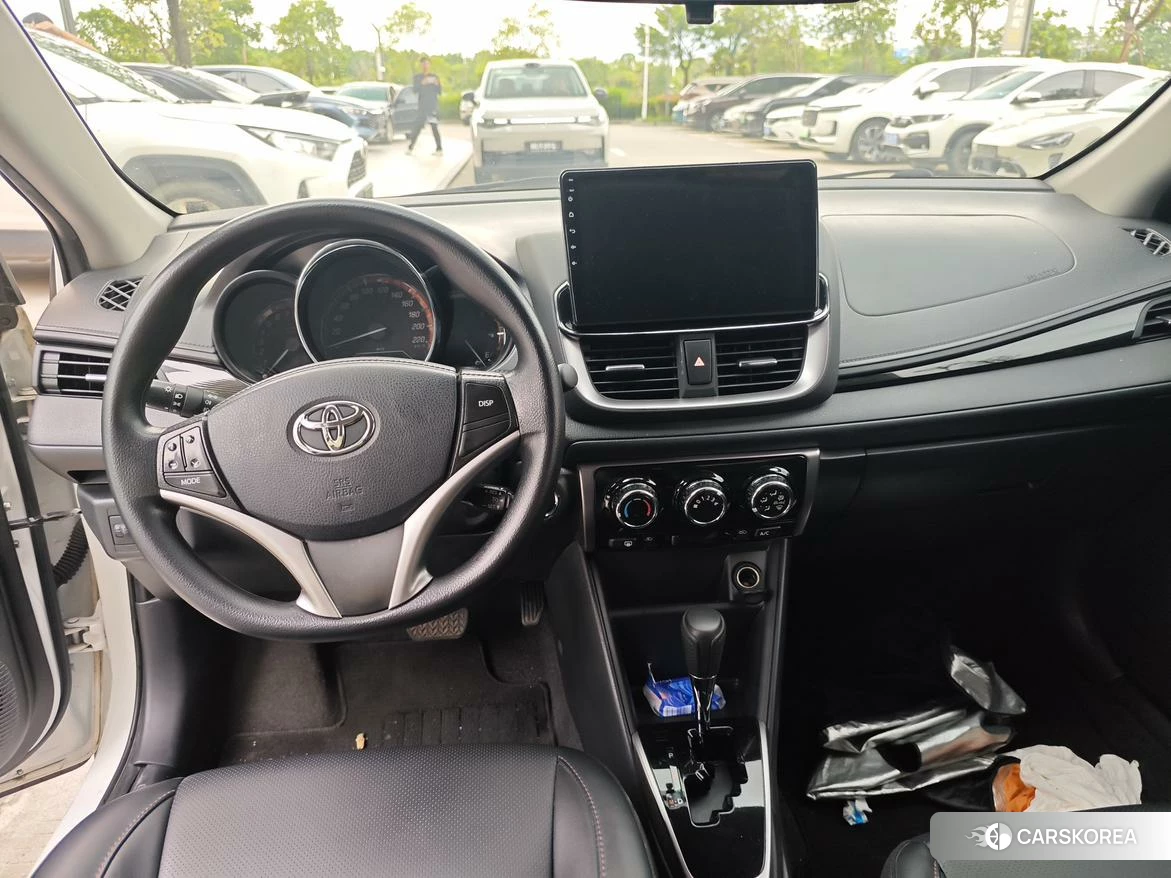 Toyota Yaris L id 4514018 из Китая 14