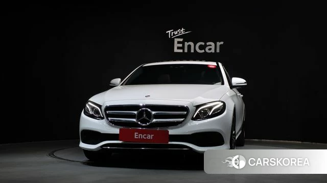 Mercedes-Benz E-Class W213 id 3853014 из Кореи 13