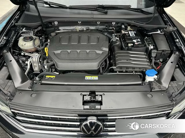 Volkswagen Magotan id 4216837 из Китая 12