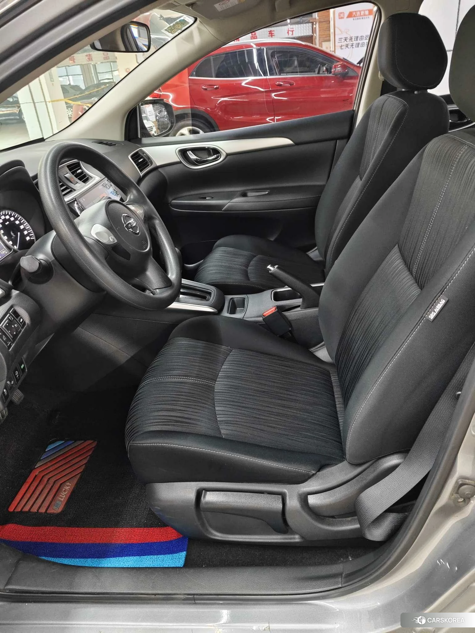 Nissan Xuan Yi 2021 Темно-серый из Китая, фото 3
