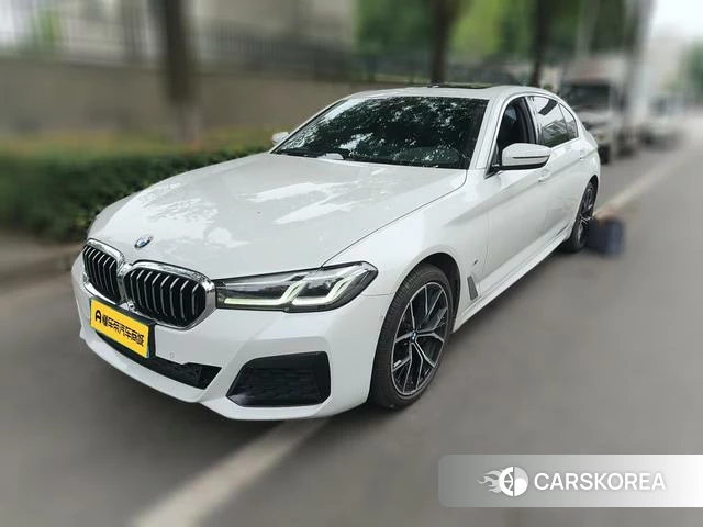 BMW 5 series 2021 Белый из Китая, фото 3