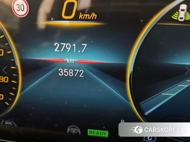 Mercedes-Benz EQB X243 2023 Белый из Кореи, фото 3