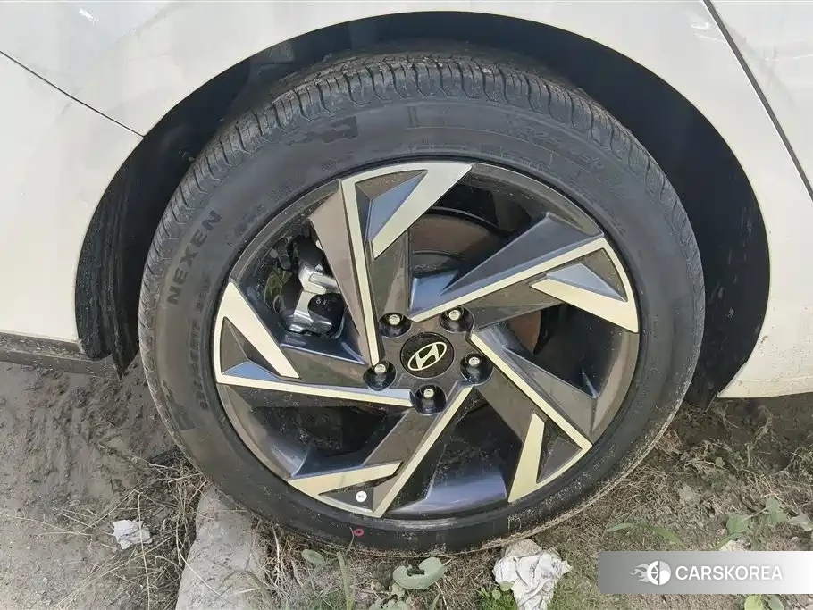 Hyundai Elantra id 4538614 из Китая 9
