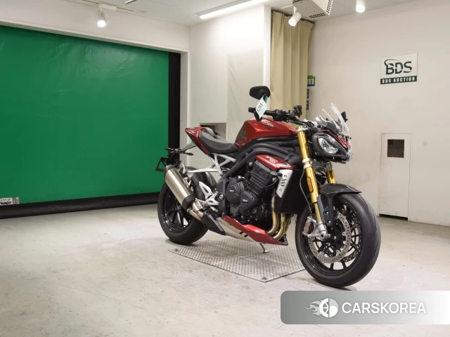 Triumph SPEED TRIPLE RS 2024 из Японии, фото 3