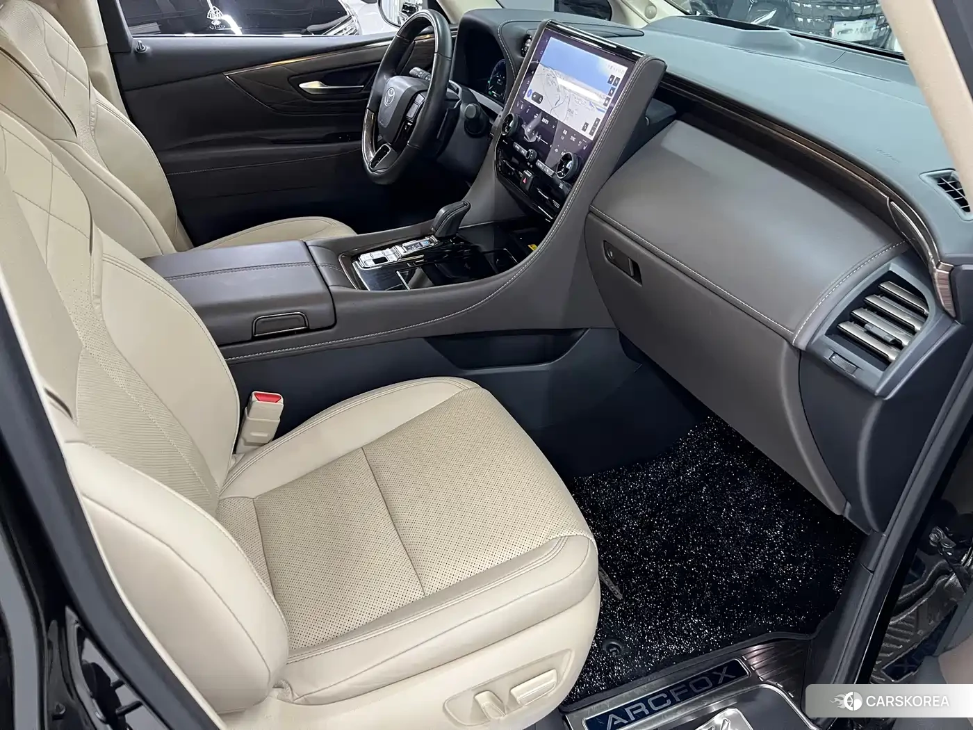 Toyota Elfa id 4622434 из Китая 21