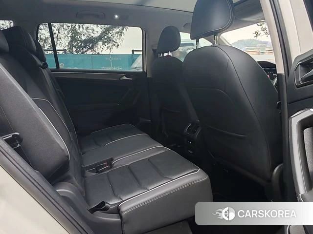 Volkswagen Tiguan L 2021 Белый из Китая, фото 5