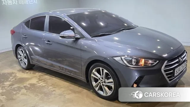 Hyundai Avante AD id 3396922 из Кореи 13