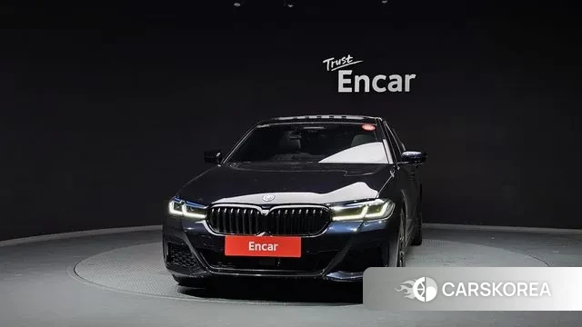 BMW 5 Series (G30) id 3022217 из Кореи 13