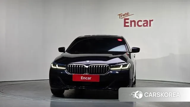 BMW 5 Series (G30) id 3735035 из Кореи 13