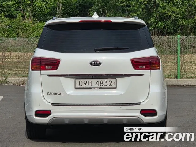 Kia The New Carnival id 2696189 из Кореи 13