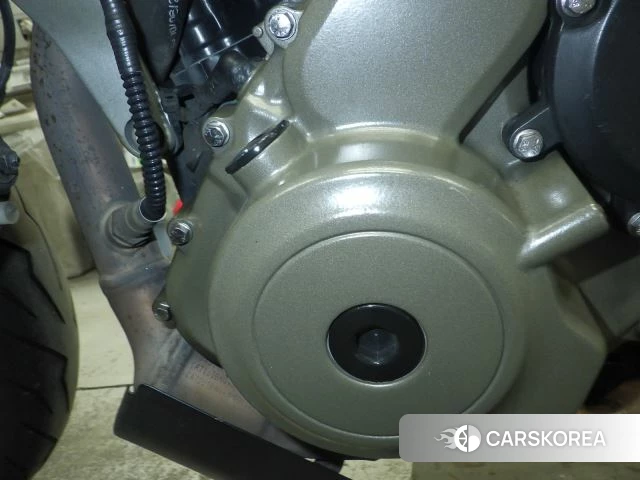 Engine photo