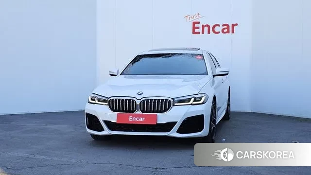 BMW 5 Series (G30) id 3534585 из Кореи 13