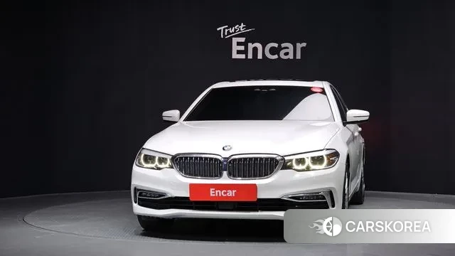 BMW 5 Series (G30) id 3546939 из Кореи 13