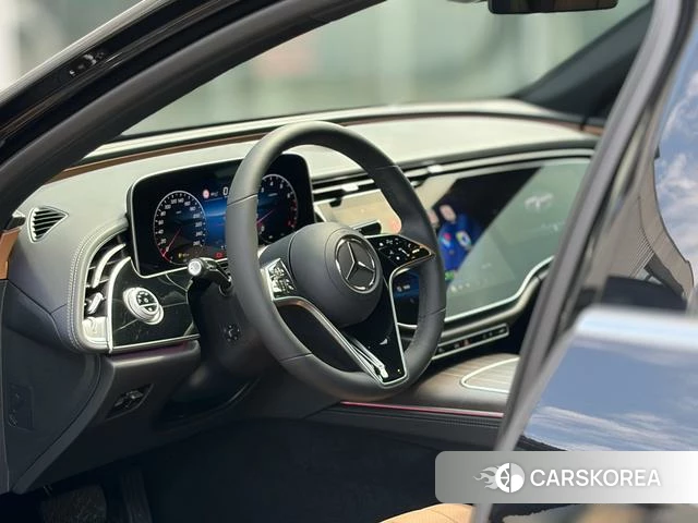 Mercedes-Benz E-class id 4314648 из Китая 17