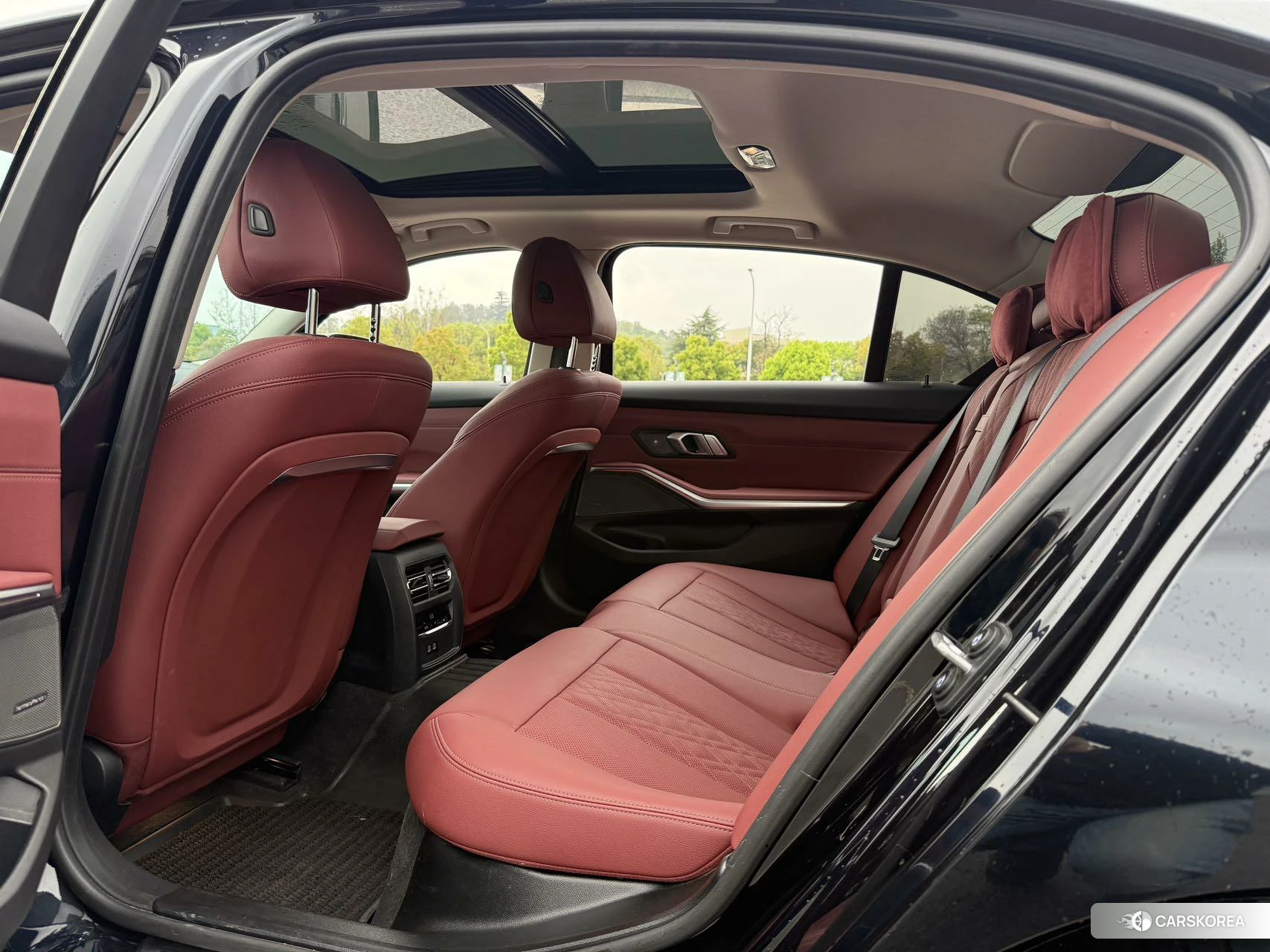 BMW 3 series 2024 Черный из Китая, фото 3