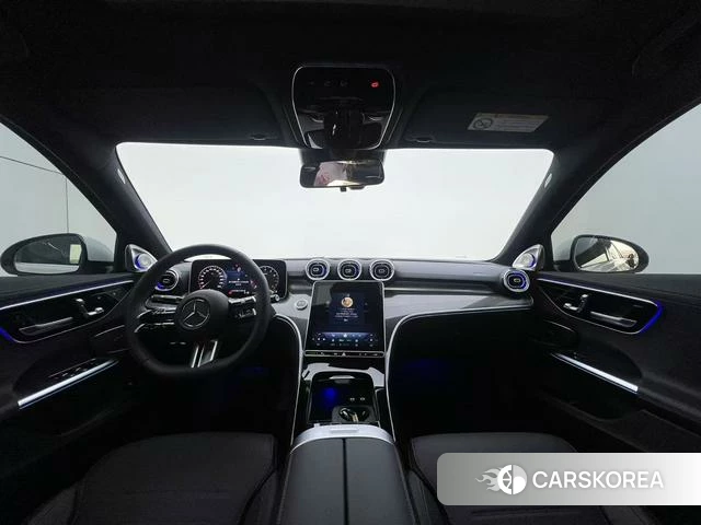 Mercedes-Benz Class C 2025 Белый из Китая, фото 3