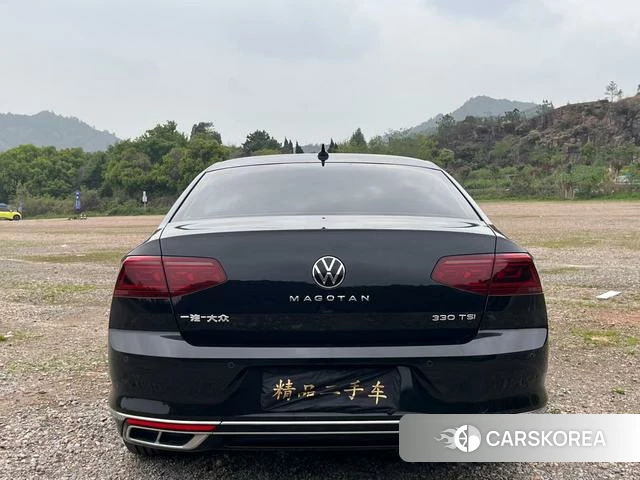 Volkswagen Magotan 2023 Черный из Китая, фото 3