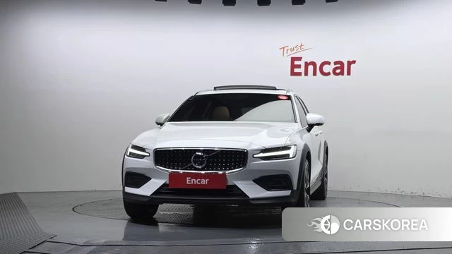 Volvo V60 Cross-Country 2nd Generation id 4835858 из Кореи 13