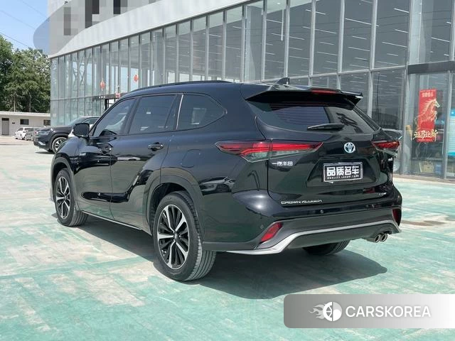 Toyota Crown Lufang id 4313816 из Китая 23