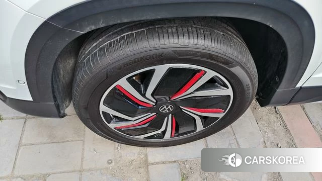 Volkswagen Tuyue 2024 Белый из Китая, фото 3