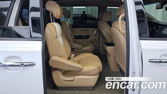 Kia The New Carnival id 2764916 из Кореи 13